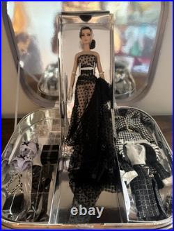 Integrity Kyori Sato Redefined Luxury Fashion Royalty Doll Complete Gift Set Integrity Kyori Sato Redefined Luxury Fashion Royalty Doll Complete Gift Set