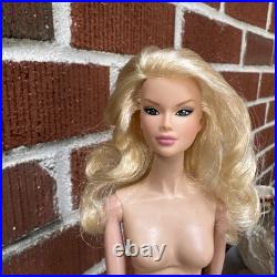 Integrity Toys 2010 Welcome Home Hyatt Convention Exclusive Doll LE425 NUDE Wu