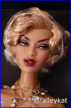 Integrity Toys Adele Makeda Paparazzi Bait Doll, Style du Jour collection, NRFB