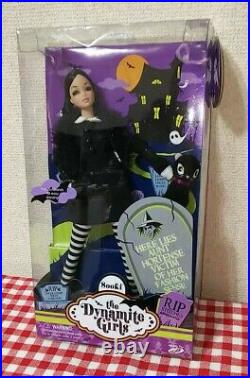 Integrity Toys Dynamite Girl Spooky Sooki First and Limited Edition NRFB Rare