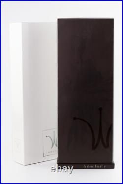 Integrity Toys Fashion Royalty Capricious Natalia Fatale 2006 Miami Doll NRFB Integrity Toys Fashion Royalty Capricious Natalia Fatale 2006 Miami Doll NRFB