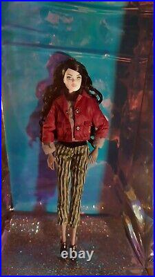 Integrity Toys Fashion Royalty Dynamite Girls True Industry London Calling Dani