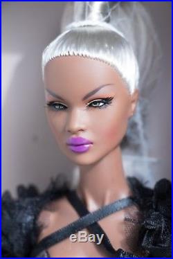 Integrity Toys Fashion Royalty NuFace Vanity & Glamour Nadja Rhymes Doll