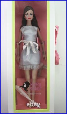Integrity Toys Fashion Royalty Poppy Parker Especially for You Dressed Doll Integrity Toys Fashion Royalty Poppy Parker Especially for You Dressed Doll