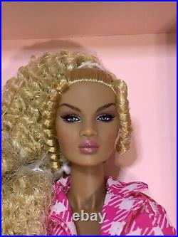 Integrity Toys Fashion Royalty Print It Pink Nadja Rhymes NuFace Dressed Doll