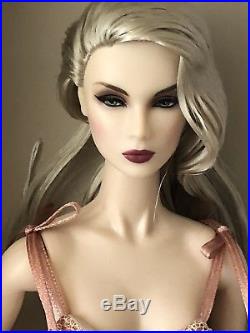 Integrity Toys Fashion Royalty Smoke & Mirrors Lilith Nu Face W Club Exclusive