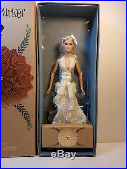 Integrity Toys Fashion Royalty Summer of Love Poppy Parker IFDC Souvenir Doll