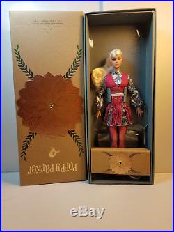 Integrity Toys Fashion Royalty Time of the Season Poppy Parker IFDC Centerpiece
