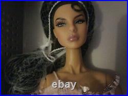 Integrity Toys Fashion Royalty Up With A Twist Agnes Von Weiss NUDE DOLL ONLY