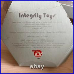 Integrity Toys Fashion royalty Short Hair doll