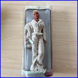 Integrity Toys Fashion royalty Short Hair doll