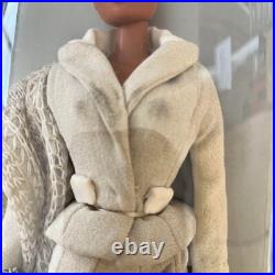 Integrity Toys Fashion royalty Short Hair doll