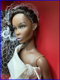 Integrity Toys In This Skin Zuri Okoty Meteor The Launch Fashion Royalty Doll Le