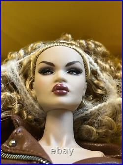 Integrity Toys NuFace London Show Nadja Rhymes NRFB Fashion Royalty-READ Integrity Toys NuFace London Show Nadja Rhymes NRFB Fashion Royalty-READ