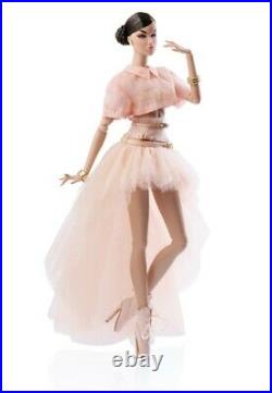 Integrity Toys Obsession Convention Fashion Royalty En Pointe Violaine Perrin