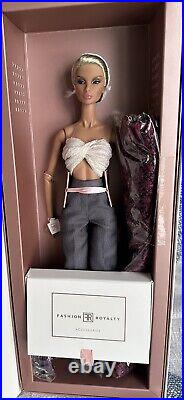 Integrity Toys Resurgence Natalia Fatale Fashion Royalty NRFB