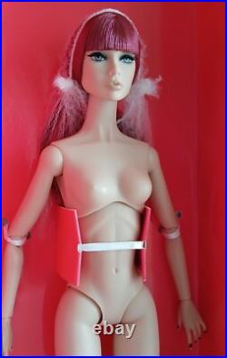 Integrity Toys Travel Togs Poppy Parker Doll Nude + Alt Legs, Stand