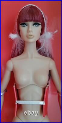 Integrity Toys Travel Togs Poppy Parker Doll Nude + Alt Legs, Stand
