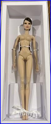 Integrity Toys Venus Rising Eugenia Perrin Frost Doll Jason Wu FR Nude IT NEW