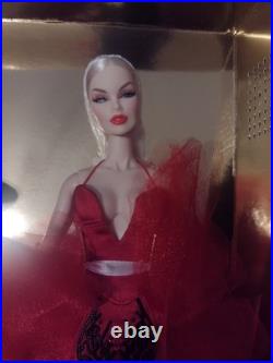 Integrity Toys X Sinuhe Guzman Surrealist Gala Veronique And Vanessa Perrin Doll
