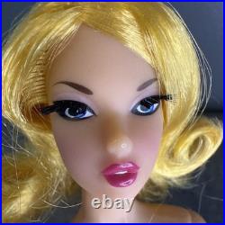 Integrity toys 1st Wave DYNAMITE GIRLS JETT FASHION ROYALTY DOLL 2008 NUDE