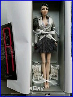 Jason Wu Event VI ICONIC Fashion Royalty Silver Zinger Agnes dressed Doll NRFB