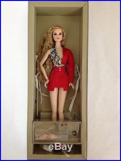 Lady In Red Erin S MIB Doll Tropicalia Fashion Royalty Jason Wu 2012