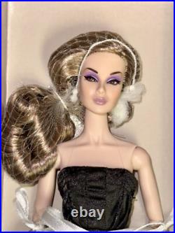 Lady In Waiting Dania Zarr Integrity Toys Fashion Royalty Doll NRFB