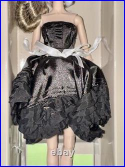 Lady In Waiting Dania Zarr Integrity Toys Fashion Royalty Doll NRFB