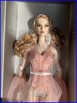 Make Me Blush Natalia Fatale NRFB Close-up Doll Boudoir Collection