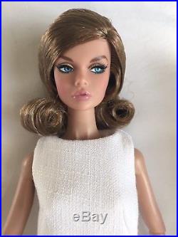 Model Living Poppy Parker Fashion Doll 2016 Integrity Toys Supermodel Convention