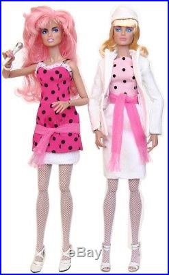NEW NRFB Integrity Toys Jem & the Holograms WHO IS HE KISSING Set