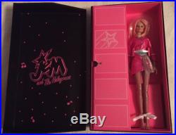 NEW NRFB Integrity Toys Wave 1 Jem and the Holograms CLASSIC JEM Doll with SHIPPER