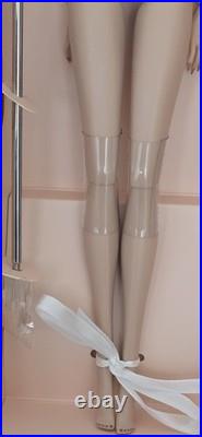 NIGHT OUT ERIN SALSTON NUDE Exact Doll Fashion Royalty Nuface Integrity Toys