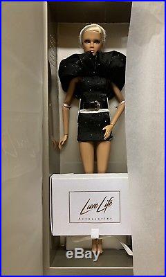 NRFB Afterglow Lilith doll, Luxe Life Convention Centerpiece 2018 Integrity Toys