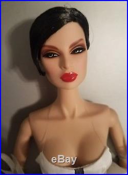 NRFB DECONSTRUCTION SIGHT EUGENIA PERRIN FROST FASHION ROYALTY INTEGRITY Doll