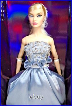 NRFB, Fashion Royalty 2021 Obsession Convention Silver Soiree Poppy Parker