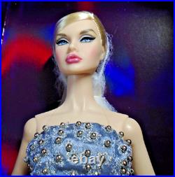 NRFB, Fashion Royalty 2021 Obsession Convention Silver Soiree Poppy Parker