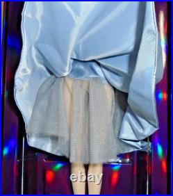 NRFB, Fashion Royalty 2021 Obsession Convention Silver Soiree Poppy Parker