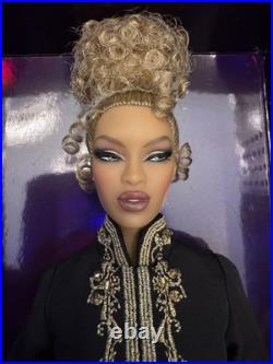 NRFB Integrity Toys Fashion Royalty Sovereign Adele Makeda Doll NRFB Integrity Toys Fashion Royalty Sovereign Adele Makeda Doll