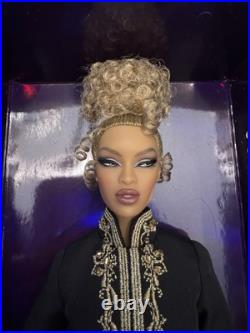 NRFB Integrity Toys Fashion Royalty Sovereign Adele Makeda Doll NRFB Integrity Toys Fashion Royalty Sovereign Adele Makeda Doll