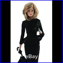 NRFB Integrity Toys Fiona Goode Dressed Doll IN HAND FREE USA SHIPPING
