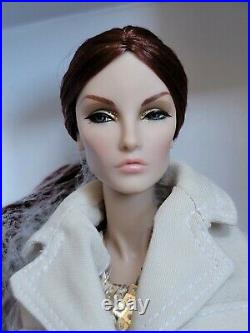 NRFB MONTAIGNE MARKET ELISE ELYSE 12 doll Integrity Toys Fashion Royalty FR