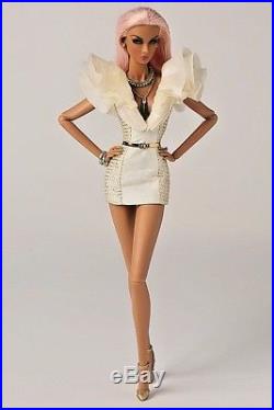 NRFB Public Adoration Eden doll Luxe Life Convention 2018 Integrity Toys NuFace