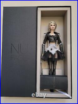NRFB SMOKE & MIRRORS LILITH NU FACE 12 doll Integrity Toys Fashion Royalty FR