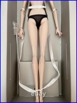 Nude Doll New- Such A Gem Dania Zarr #91516 Fashion Royalty Integrity Toys Extra