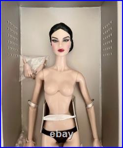 Nude Doll New- Such A Gem Dania Zarr #91516 Fashion Royalty Integrity Toys Extra