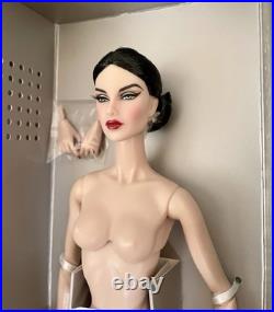 Nude Doll New- Such A Gem Dania Zarr #91516 Fashion Royalty Integrity Toys Extra