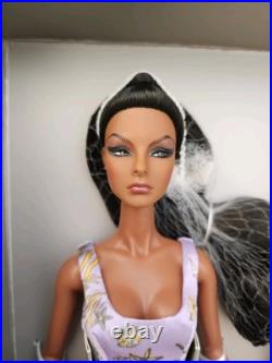 Ocean Drive Agnes von Weiss Fashion Royalty doll NRFB 2019 W Club Exclusive