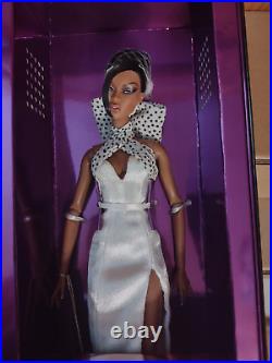 Petite Robe Classique Jour Adele Makeda NRFB 2020 Legendary Conv. Upgrade Doll